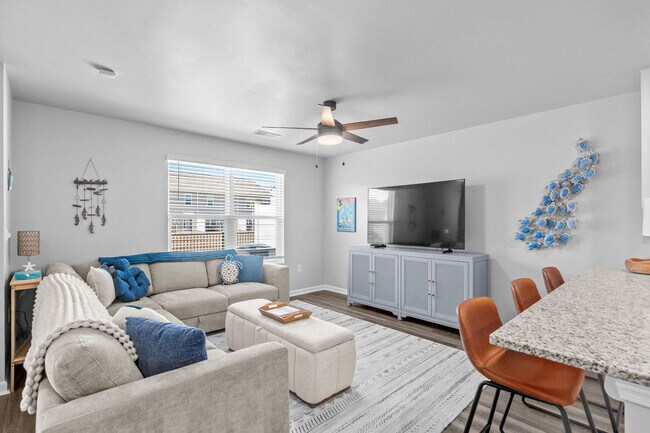 332 Bayou Loop Unit SI ID1467069P