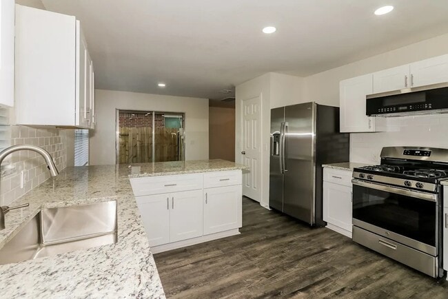 Photo - 21406 Somerset Park Ln