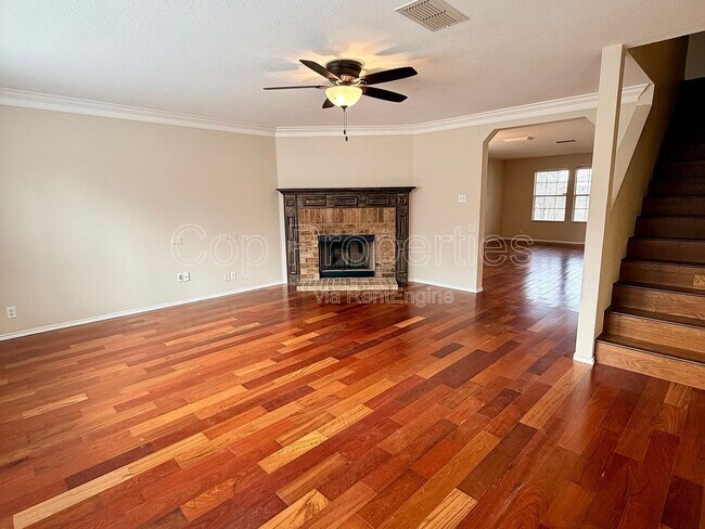 Photo - 25526 Gold Yarrow