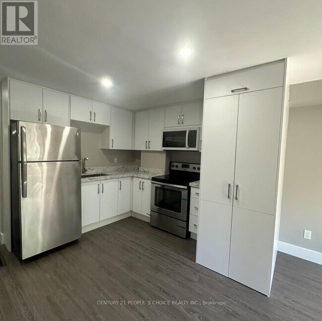 Photo - 199 Avondale Blvd