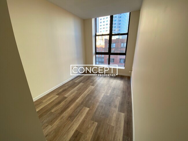 Photo - 81 Essex St Unit 63