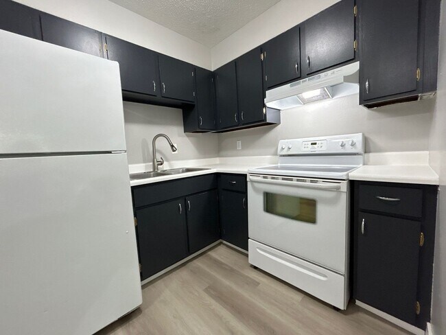 Photo - Timber Creek Apartments