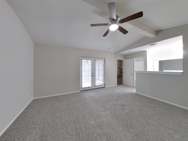 Photo - 11519 Perry Rd