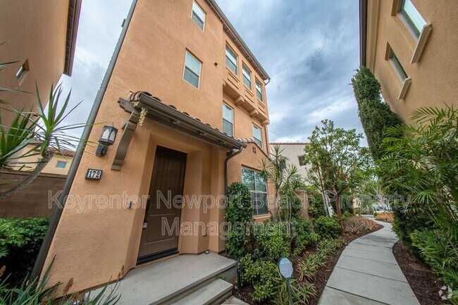 Building Photo - 172 Milky Wy Rental