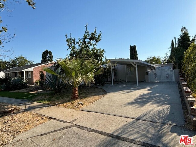 Building Photo - 8131 Matilija Ave Rental