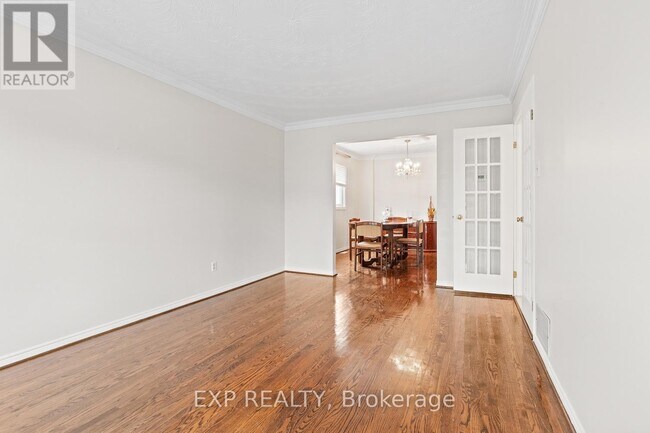 Photo - 61 Dundee Crescent