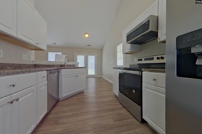 1401 May Oak Cir