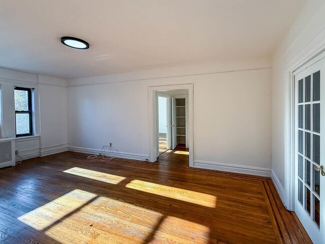 Photo - 36 Duncan Ave