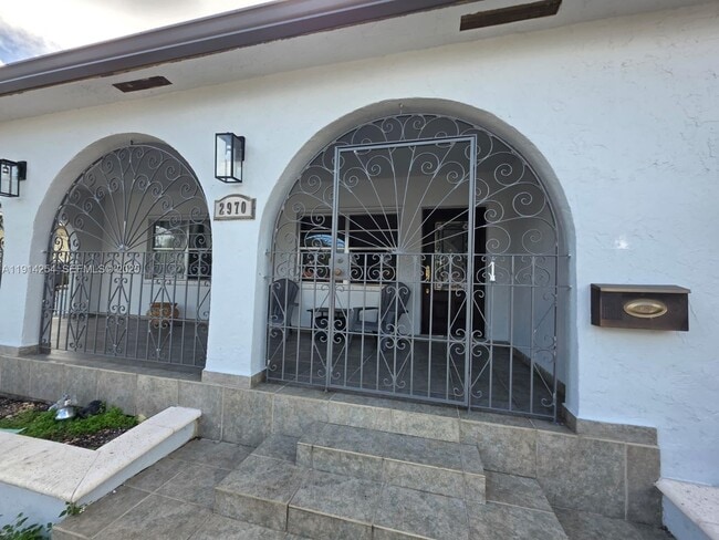 Photo - 2970 SW 17th St