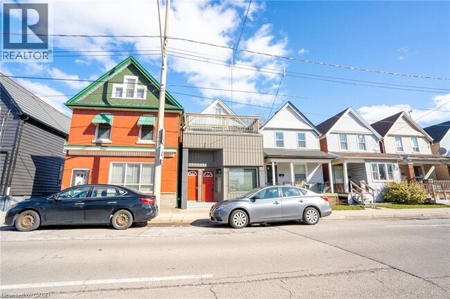 Photo - 188 Sherman Ave N