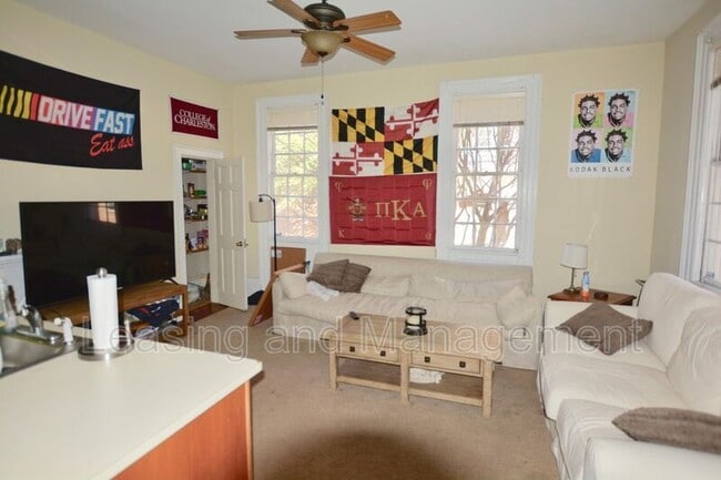 Photo - 17 Coming St Unit A