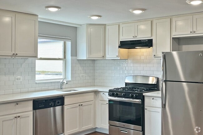 Building Photo - 921-923 Garfield Rental