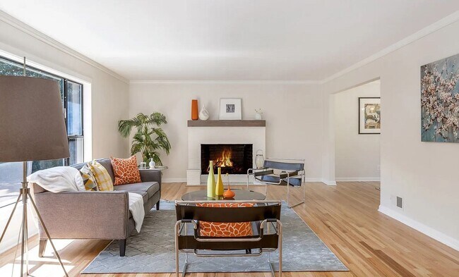 Photo - Updated Lake Oswego Home Overlook Country ...