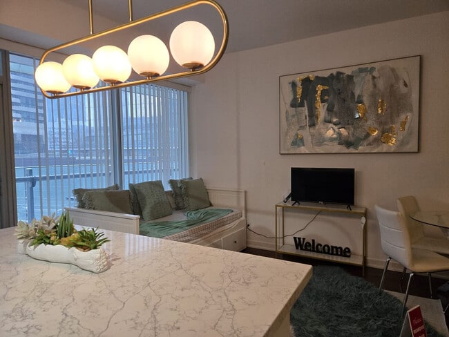 Photo - 14 York St Unit FL5-ID1347730P