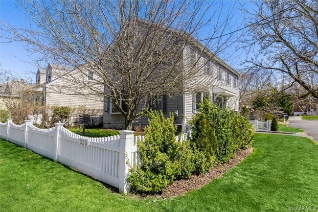 Photo - 350 Midland Ave