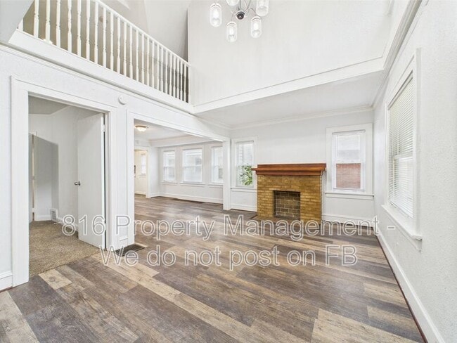 Photo - 5611 Olive St