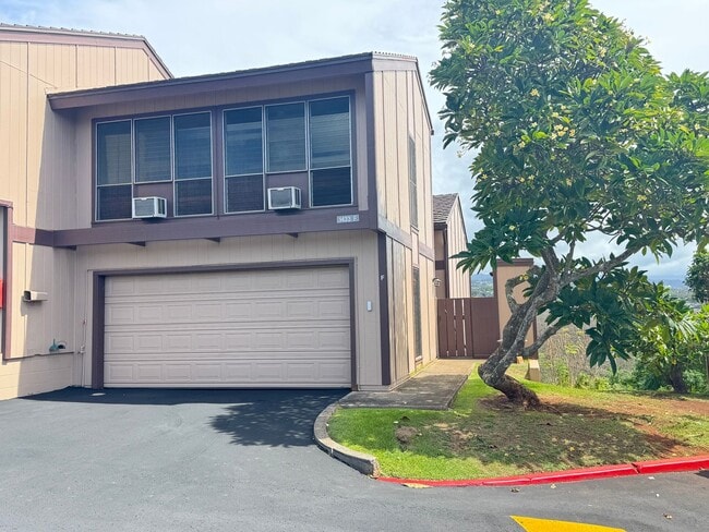 Building Photo - For rent: 98-1433 Kaahumanu St. #F, Aiea, ...