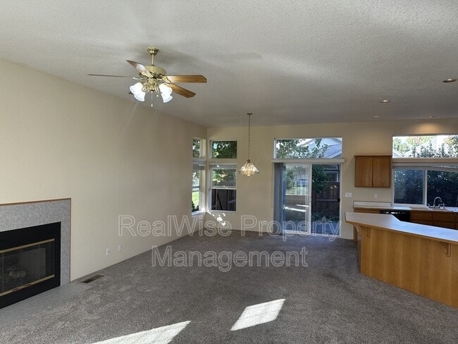 Photo - 2226 Blue Heron Ct