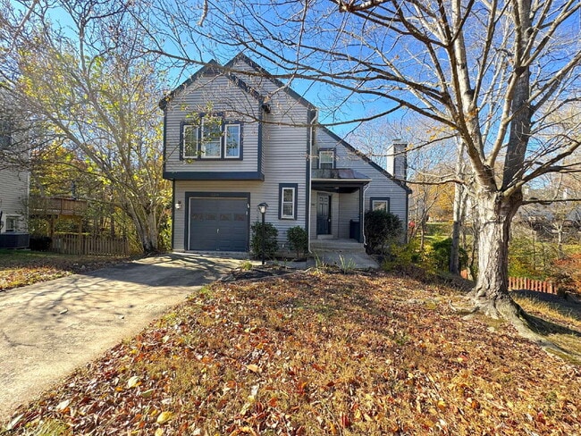 Photo - Lake Ridge Gem: Your Inviting Home Awaits!