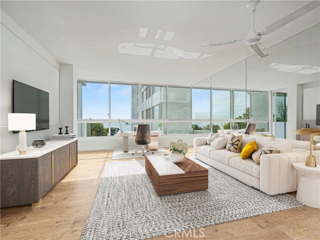 Photo - 17352 Sunset Blvd