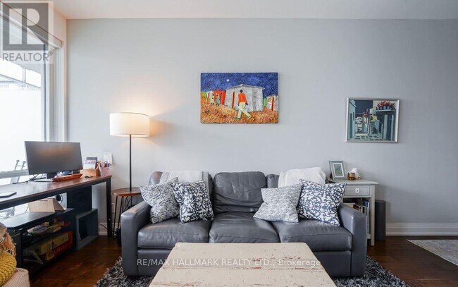 Photo - 80 John St Unit 3704
