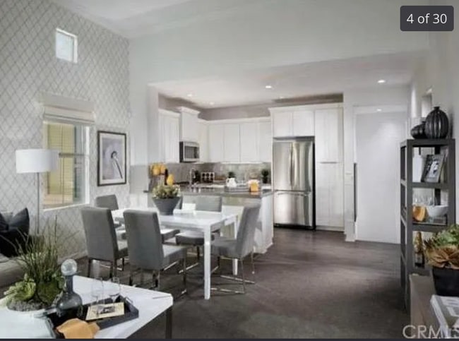 Photo - 90 Rose Arch