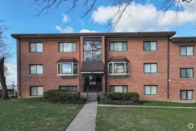 Building Photo - Harbor's Edge Rental