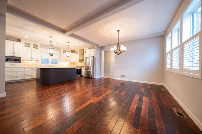 Photo - 5029 Hankerson Ave