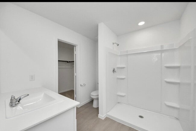 Photo - 27438 Sweetwater Bay Dr