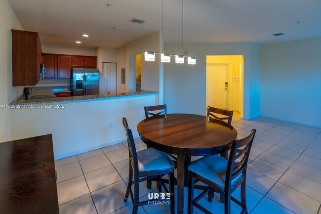 Photo - 10630 NW 88th St Unit 210