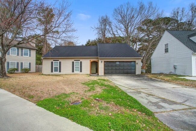 Building Photo - Castlereagh Rd. Unit 2