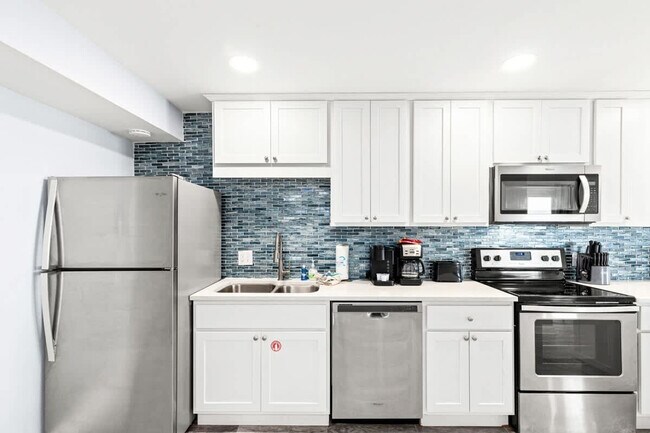 Photo - 8743 Thomas Dr Unit FL7-ID1354973P