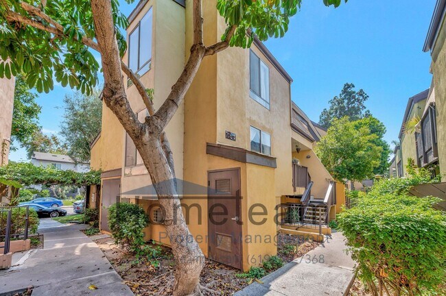 Photo - 2 BR/ 2 BA 894 SQFT CONDO IN MISSION VALLE... Unit B