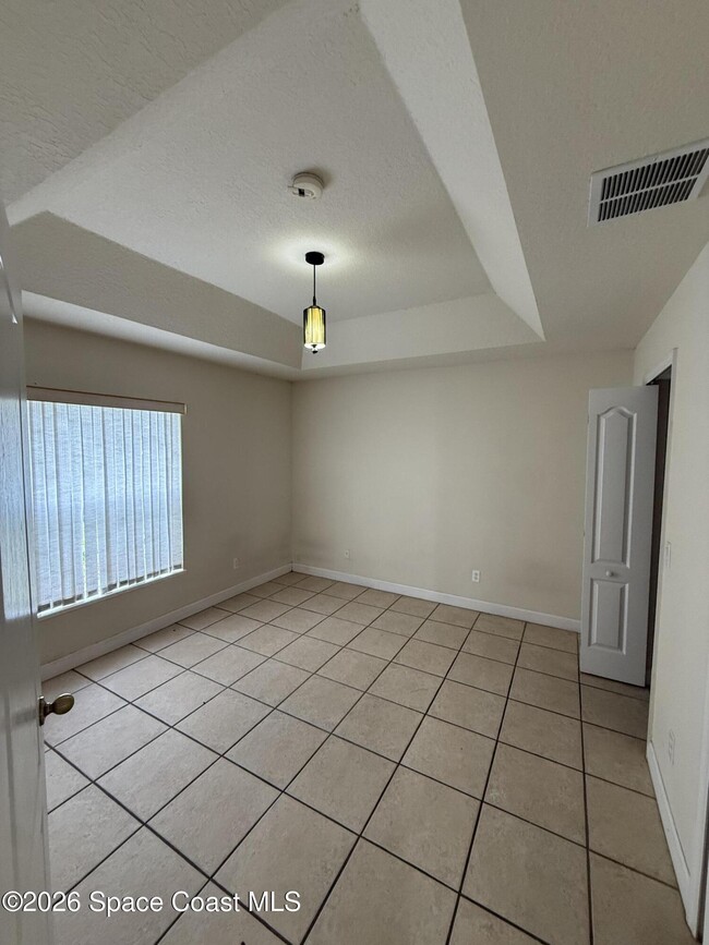 Photo - 1352 Gem Cir