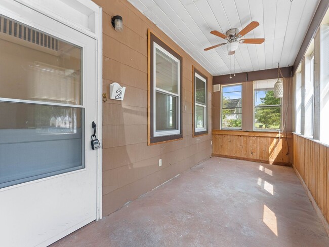 45 Hall St Unit B