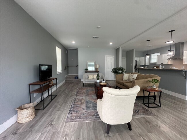 Photo - 11319 Carla St