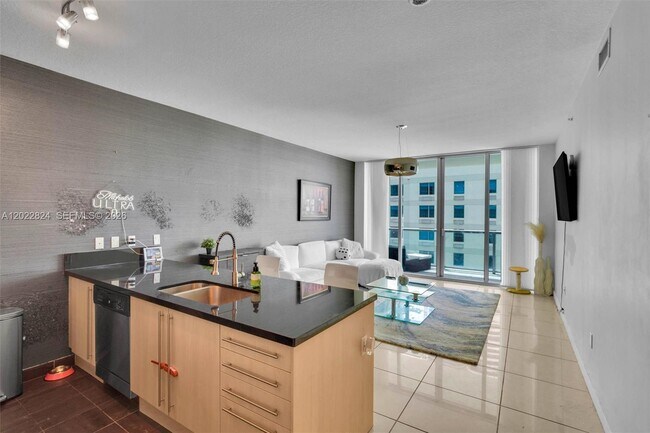 Photo - 79 SW 12th St Unit 1605