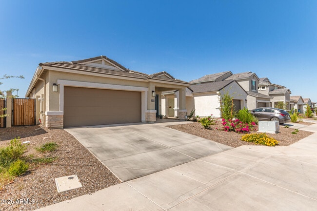 Photo - 2131 W Shelly Ave