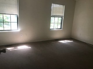 bedroom - 35 Greenwich Dr