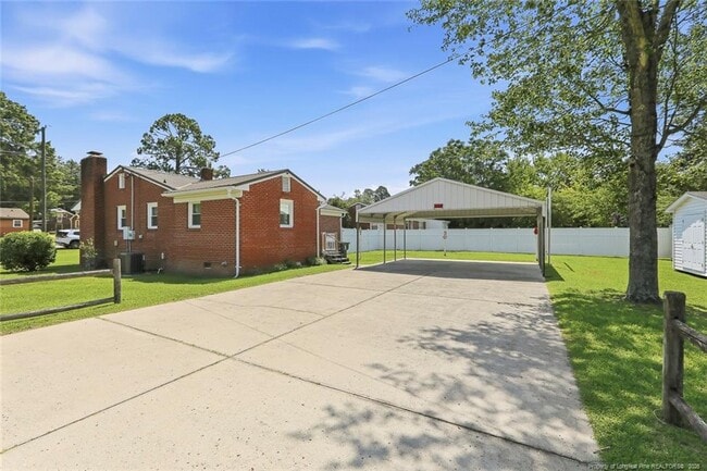Photo - 2902 Cornell Dr