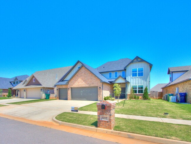 Photo - 3212 Hayven Cir