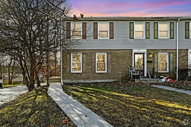 Building Photo - 3433 Saluda Rd Rental
