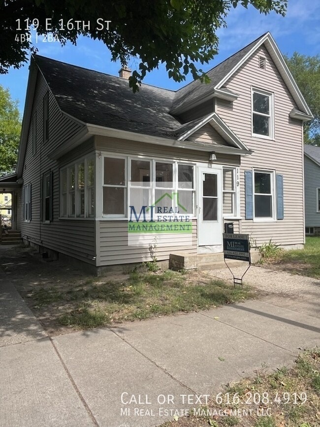 Building Photo - 119 E 16th St Rental