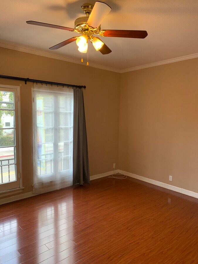 Photo - 1861 N Wilton Pl