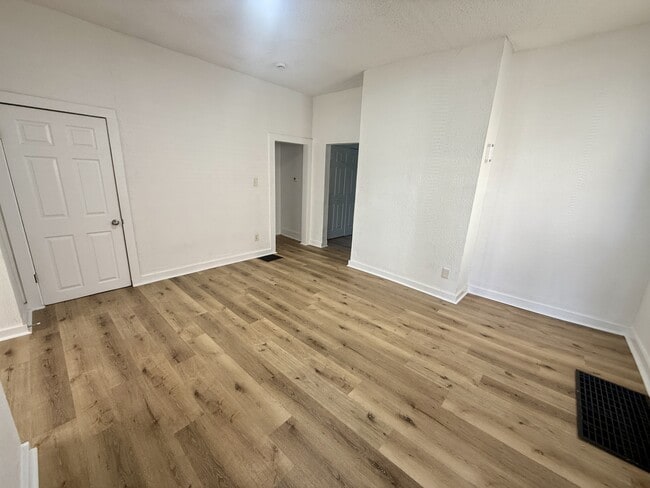 Photo - 125 Avondale Ave