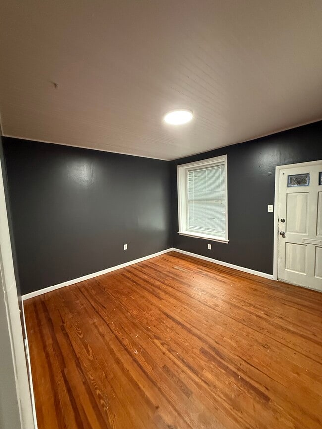 Photo - 56 S Pershing Ave Unit A