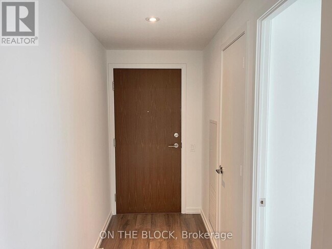 Photo - 1000 Portage Pkwy Unit 3111