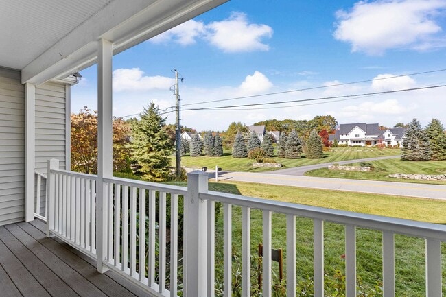 Photo - 22 Maple Rd