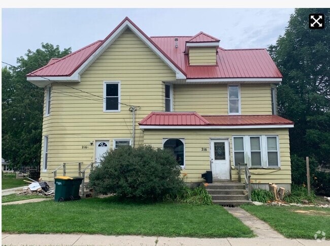 Building Photo - 216 S. College Avenue Unit Lower  Fox Lake Rental