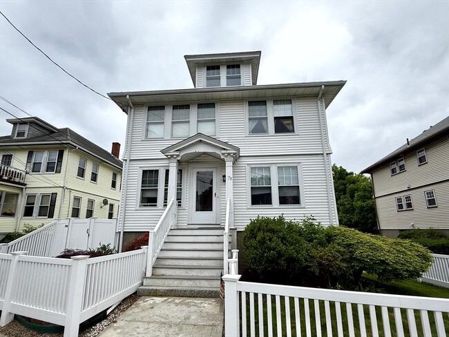 Photo - 78 Hunnewell Ave Apartments Unit 2